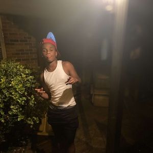 Meet your Posher, Elijah